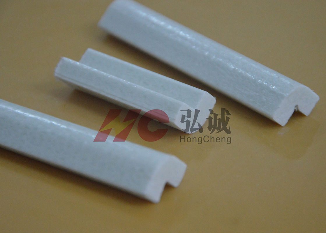 180℃ Heat Resistance Pultruded Corner Bone , Gpo - 3 Insulation Profile Corner Bone